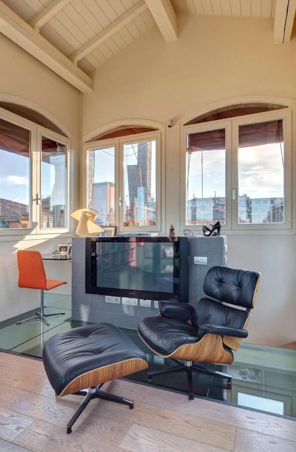 Apartamento Sui Tetti Di Bolonia Exterior foto